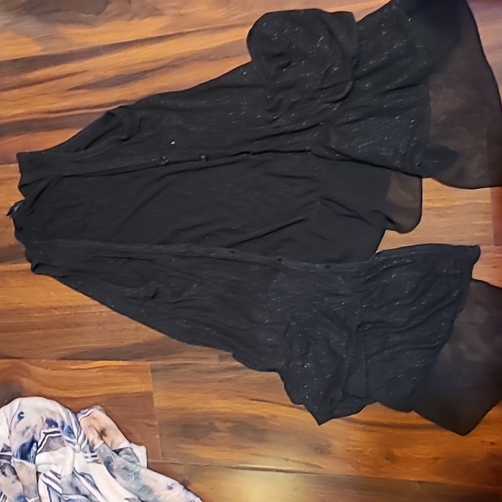 Brand: Plastic Island Size: Medium Color: Black & Sparkley
